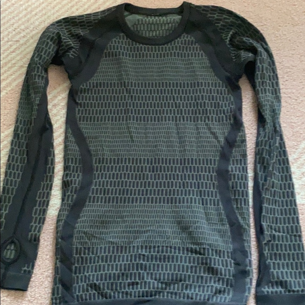Lululemon long sleeve!